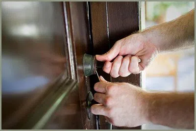 Locksmith Solution Services Orlando, FL 407-520-3685 Locksmith Solution Services Orlando, FL 407-520-3685 - 68-44-14