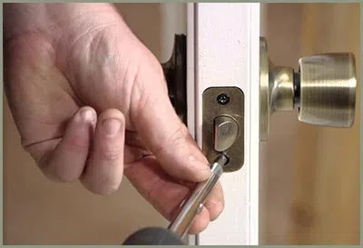 Locksmith Solution Services Orlando, FL 407-520-3685 Locksmith Solution Services Orlando, FL 407-520-3685 - 68-44-18