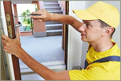 Locksmith Solution Services Orlando, FL 407-520-3685 - 68-44-5