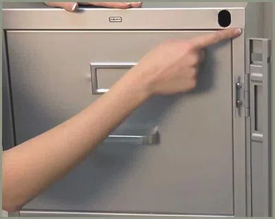 Locksmith Solution Services Orlando, FL 407-520-3685 Locksmith Solution Services Orlando, FL 407-520-3685 - 68-44-9